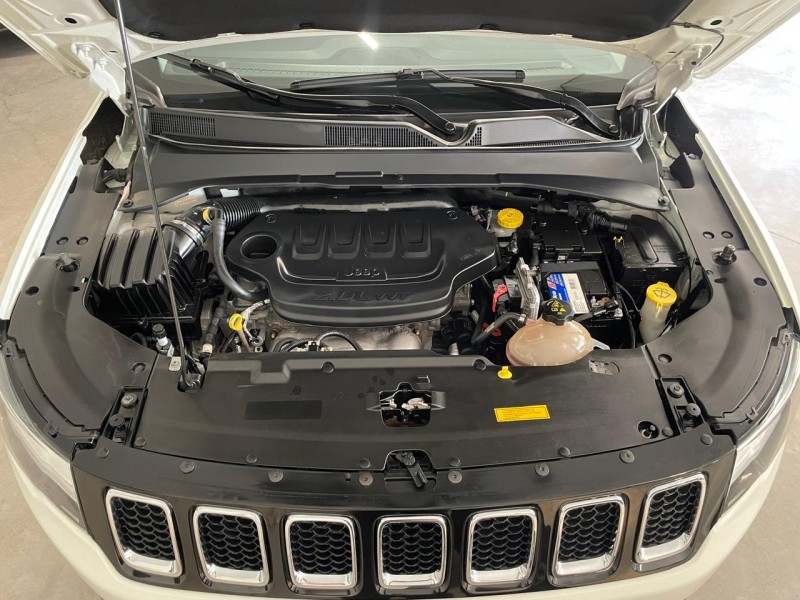 COMPASS 2.0 16V FLEX LIMITED AUTOMÁTICO - 2018 - CAXIAS DO SUL