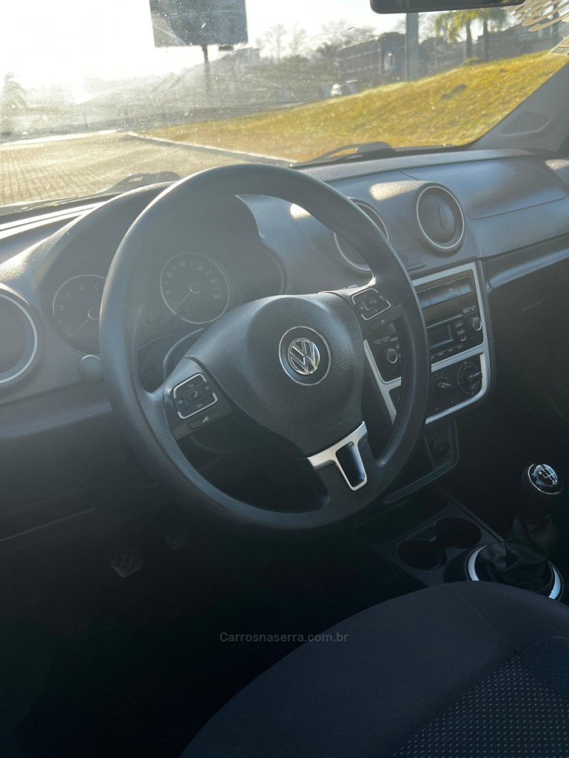 GOL 1.6 MI 8V FLEX 4P MANUAL G.V - 2015 - NOVA PETRóPOLIS