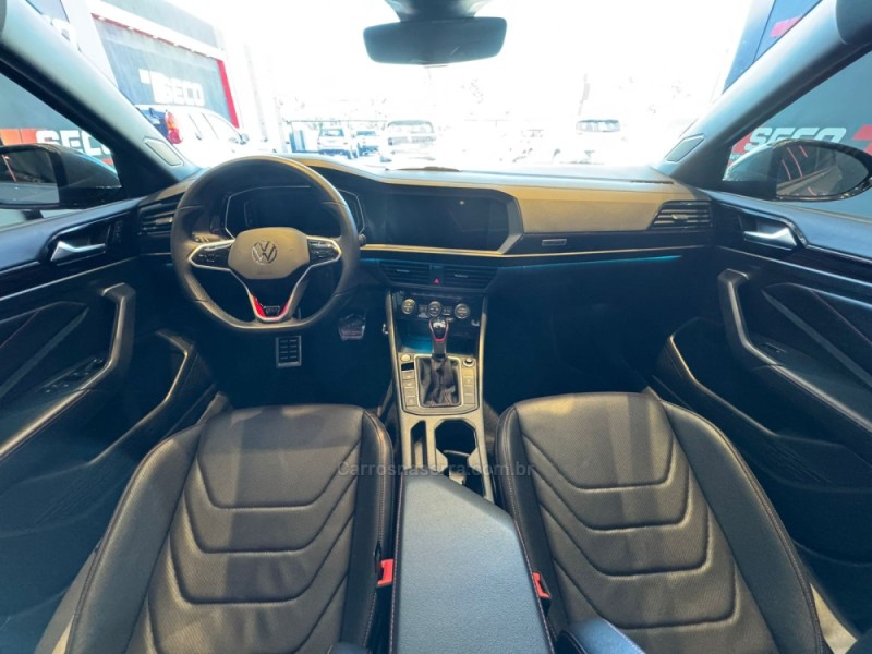 JETTA 2.0 16V TSI GLI 350 GASOLINA 4P AUTOMÁTICO - 2023 - PASSO FUNDO