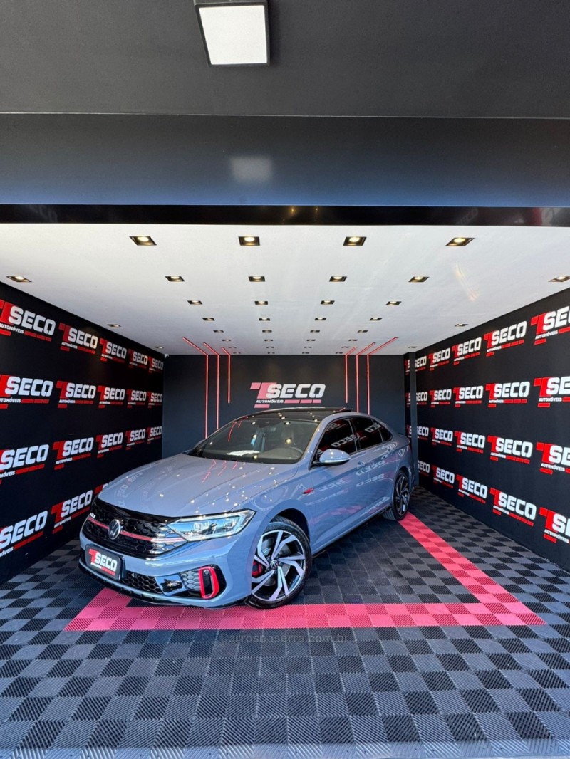 JETTA 2.0 16V TSI GLI 350 GASOLINA 4P AUTOMÁTICO