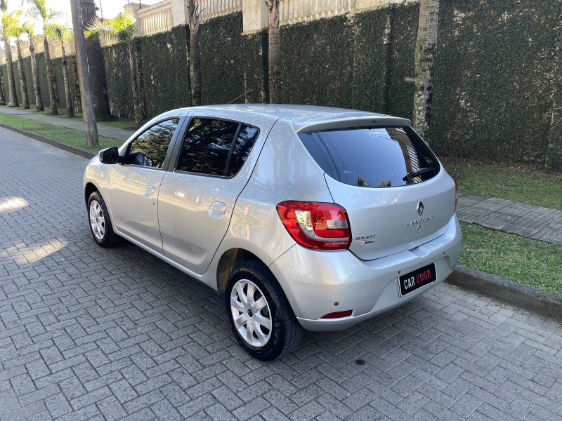 SANDERO 1.0 EXPRESSION 16V FLEX 4P MANUAL - 2015 - CAXIAS DO SUL