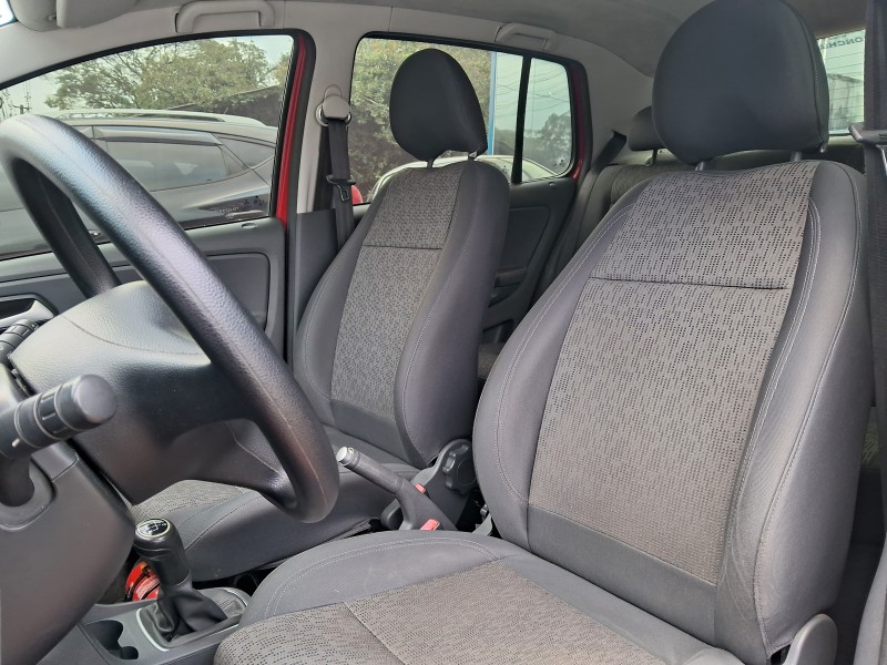FOX 1.0 MI PLUS 8V FLEX 4P MANUAL - 2013 - SãO SEBASTIãO DO CAí