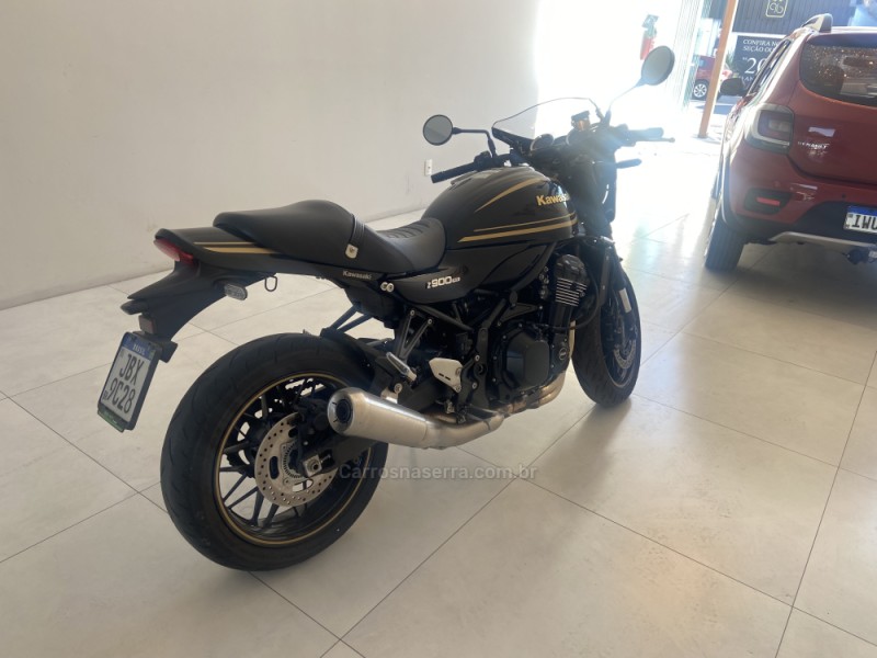 Z900 RS CAFÉ - 2023 - CANELA
