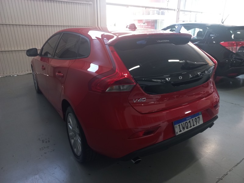 V40 2.0 T4 COMFORT TURBO GASOLINA 4P AUTOMÁTICO - 2015 - BENTO GONçALVES