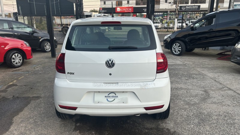 FOX 1.0 MI 8V FLEX 4P MANUAL - 2013 - GRAVATAí