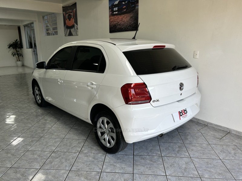 GOL 1.0 12V MPI TOTALFLEX 4P MANUAL - 2023 - NOVA PRATA