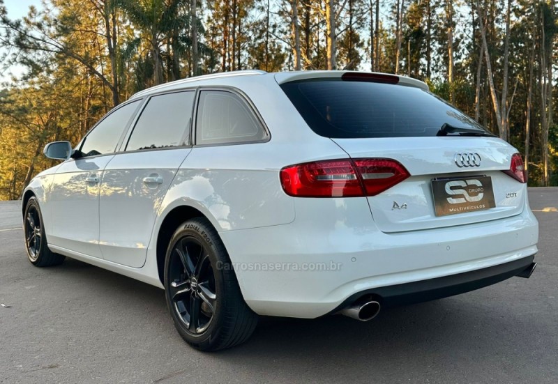 A4 2.0 TFSI AMBIENTE AVANT 180CV GASOLINA 4P MULTITRONIC - 2014 - ENCANTADO