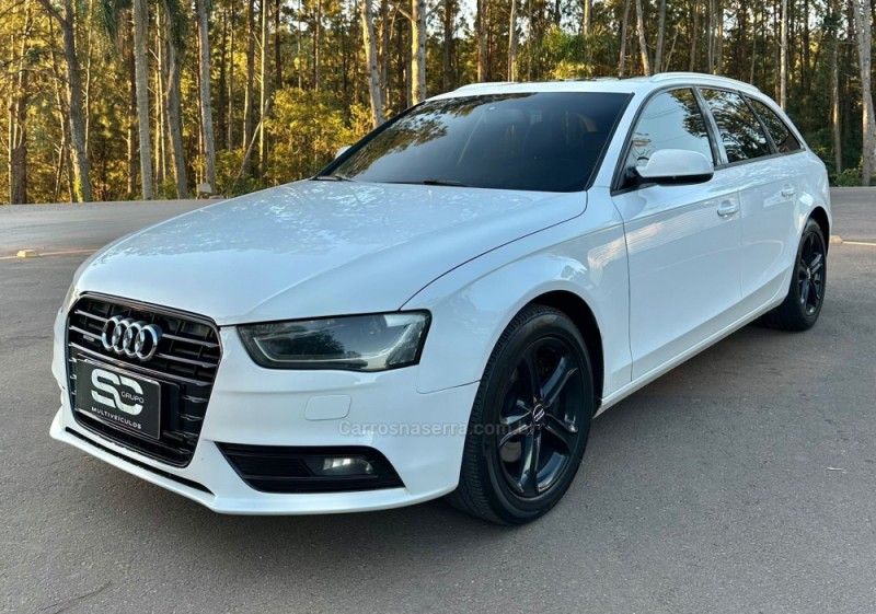 A4 2.0 TFSI AMBIENTE AVANT 180CV GASOLINA 4P MULTITRONIC - 2014 - ENCANTADO