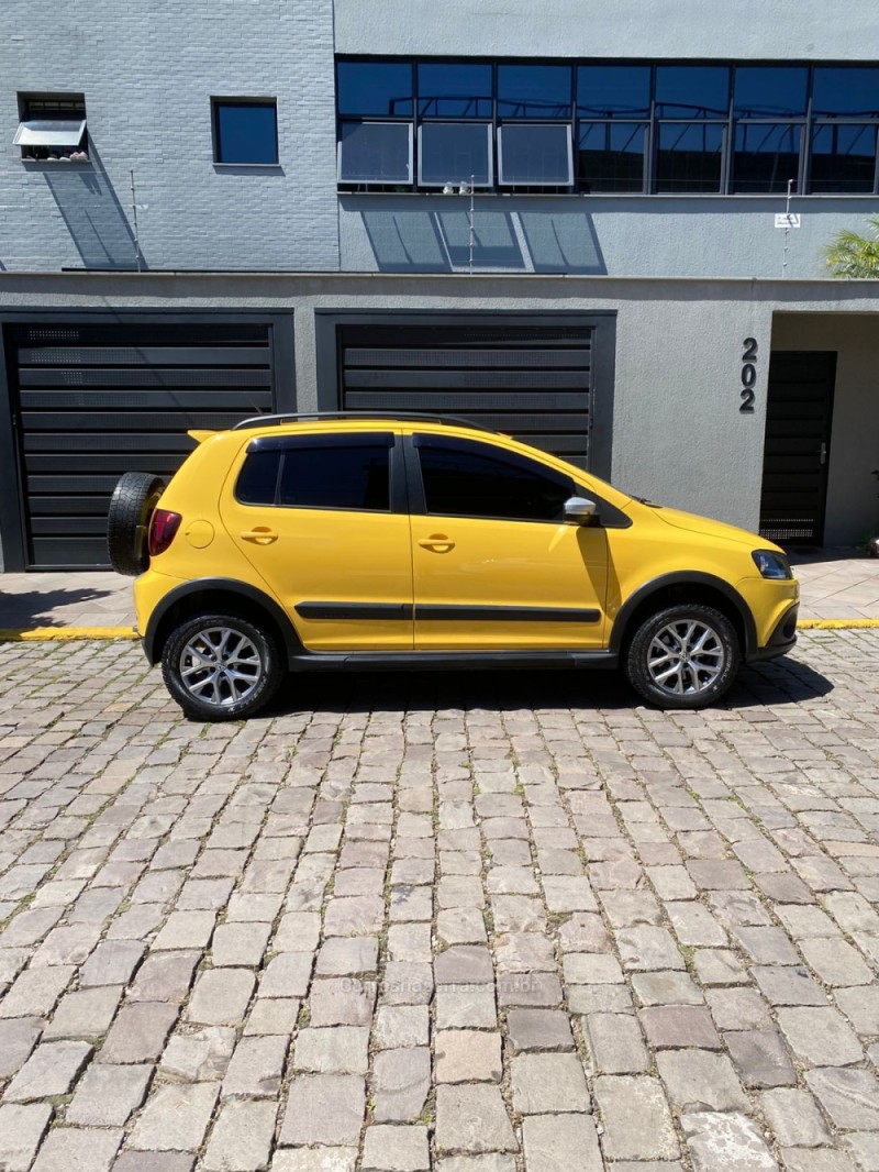 CROSSFOX 1.6 MI FLEX 8V 4P MANUAL - 2014 - CAXIAS DO SUL