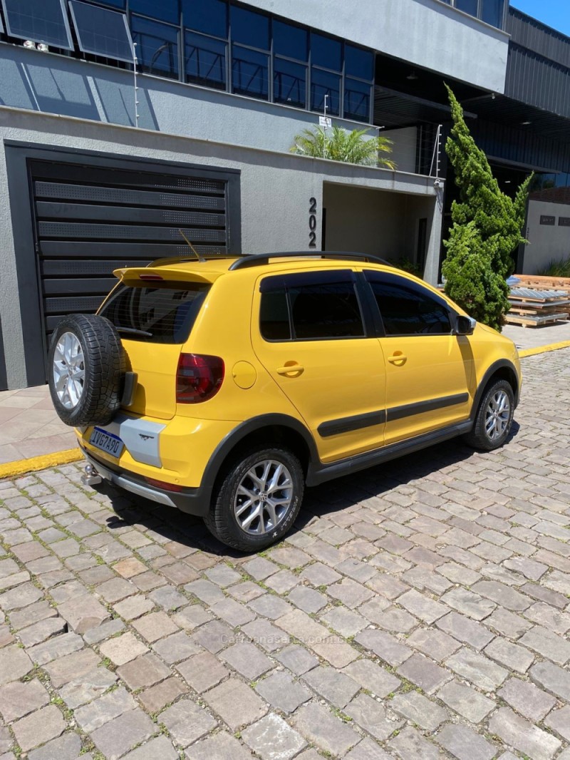 CROSSFOX 1.6 MI FLEX 8V 4P MANUAL - 2014 - CAXIAS DO SUL