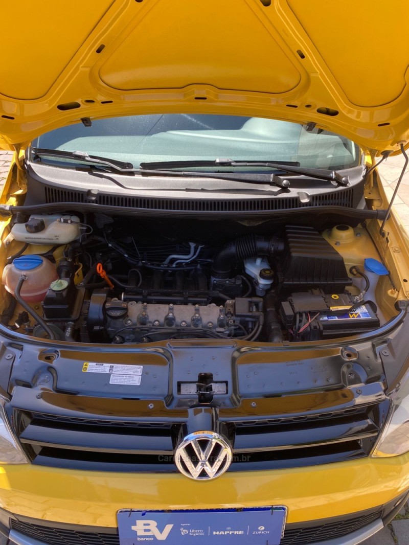 CROSSFOX 1.6 MI FLEX 8V 4P MANUAL - 2014 - CAXIAS DO SUL