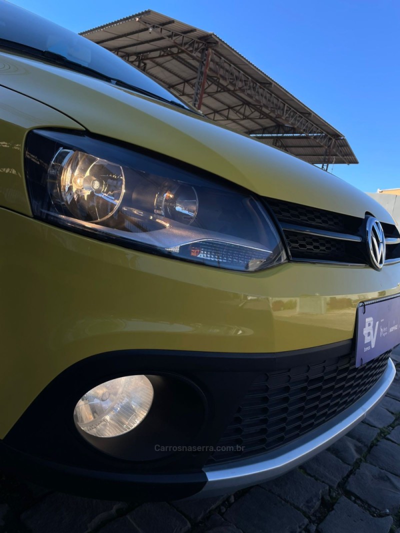 CROSSFOX 1.6 MI FLEX 8V 4P MANUAL - 2014 - CAXIAS DO SUL