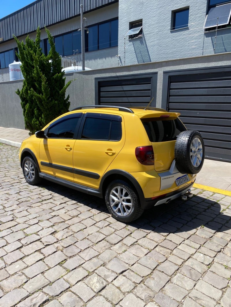 CROSSFOX 1.6 MI FLEX 8V 4P MANUAL - 2014 - CAXIAS DO SUL