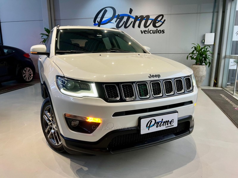 COMPASS 2.0 SPORT 4X2 16V GASOLINA 4P AUTOMÁTICO - 2019 - ESTâNCIA VELHA