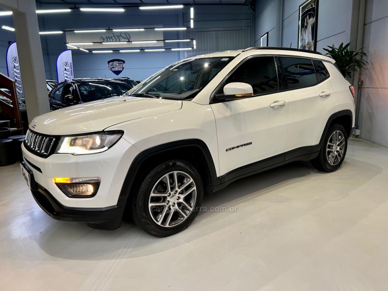 COMPASS 2.0 SPORT 4X2 16V GASOLINA 4P AUTOMÁTICO - 2019 - ESTâNCIA VELHA
