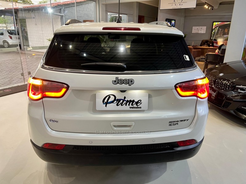 COMPASS 2.0 SPORT 4X2 16V GASOLINA 4P AUTOMÁTICO - 2019 - ESTâNCIA VELHA