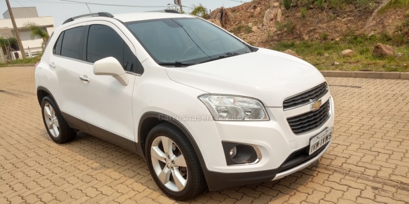 TRACKER 1.8 MPFI LTZ 4X2 16V FLEX 4P AUTOMÁTICO - 2015 - SãO MARCOS