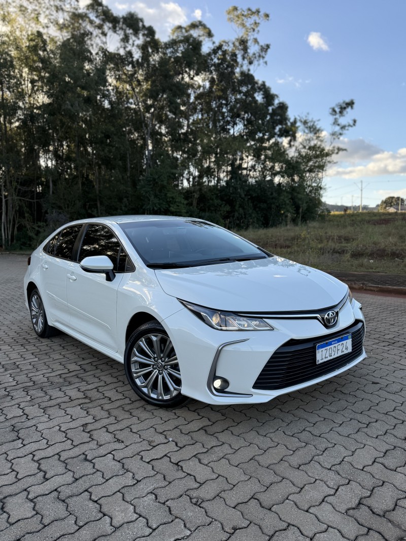 COROLLA 