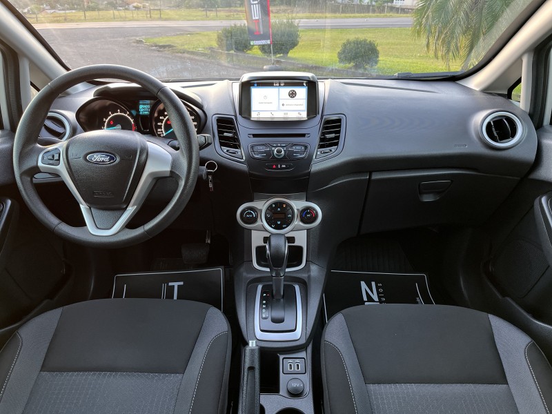 FIESTA 1.6 SEL HATCH 16V FLEX 4P AUTOMÁTICO - 2018 - BOM PRINCíPIO