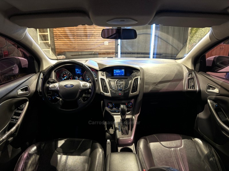 FOCUS 1.6 SE SEDAN 16V FLEX 4P AUTOMÁTICO - 2015 - FARROUPILHA
