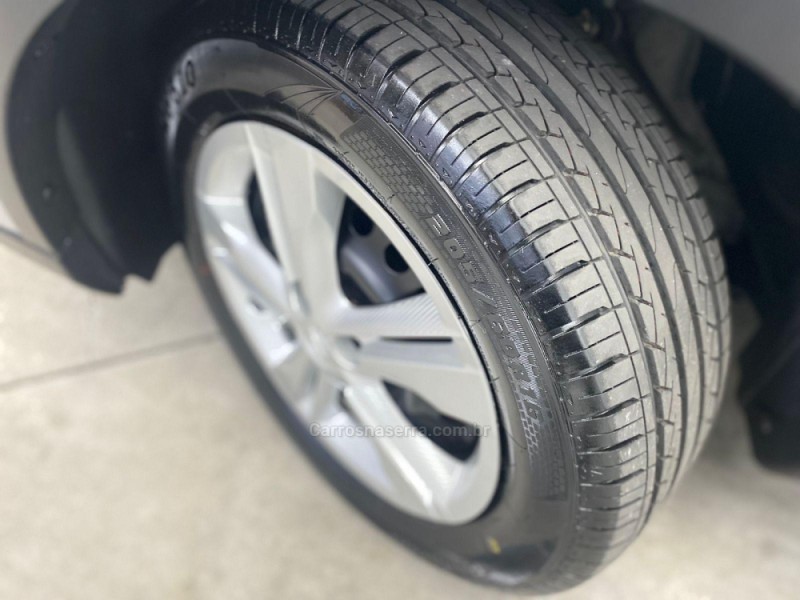KICKS 1.6 16V SENSE FLEXSTART 4P MANUAL - 2020 - CAXIAS DO SUL