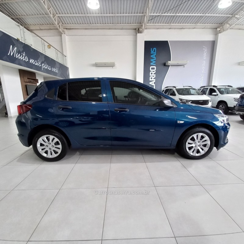 ONIX 1.0 HATCH TURBO 12V FLEX 4P AUTOMÁTICO - 2023 - SANTA CRUZ DO SUL