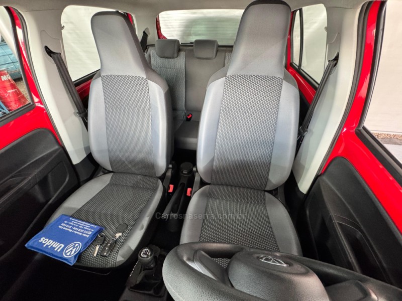 UP 1.0 TSI MOVE UP 12V FLEX 4P MANUAL - 2016 - NOVA PRATA