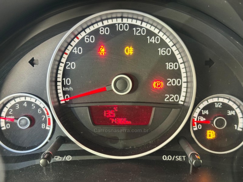 UP 1.0 TSI MOVE UP 12V FLEX 4P MANUAL - 2016 - NOVA PRATA
