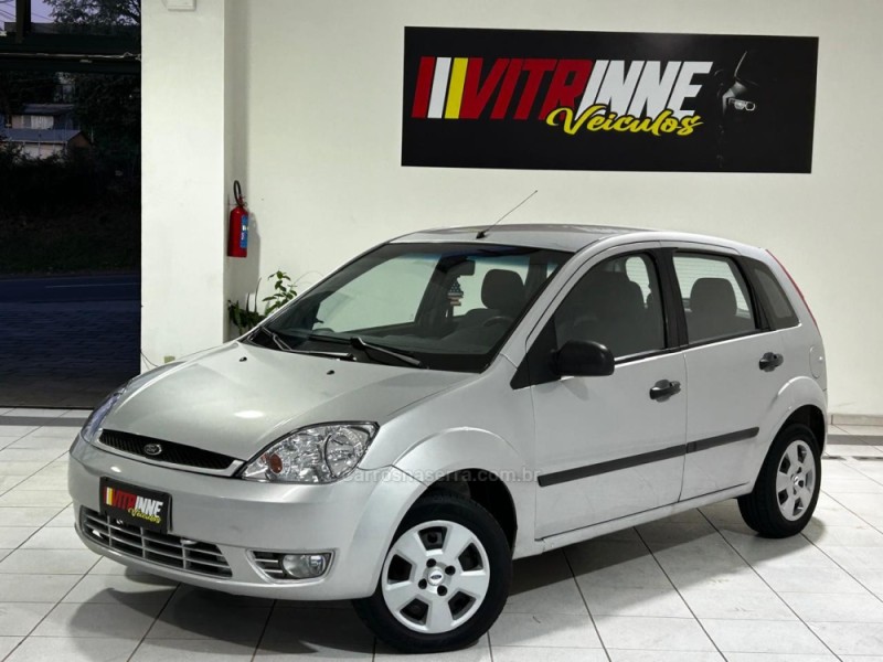 fiesta 1.0 mpi personnalite 8v gasolina 4p manual 2004 caxias do sul