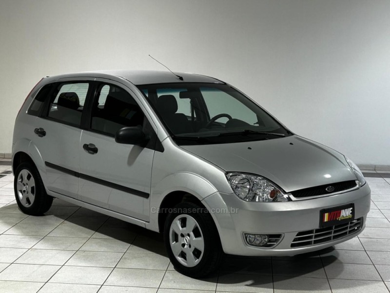 FIESTA 1.0 MPI PERSONNALITÉ 8V GASOLINA 4P MANUAL - 2004 - CAXIAS DO SUL