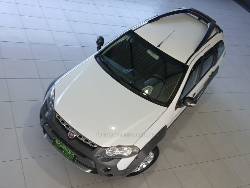 PALIO 1.8 MPI ADVENTURE WEEKEND 8V FLEX 4P MANUAL - 2015 - CAXIAS DO SUL
