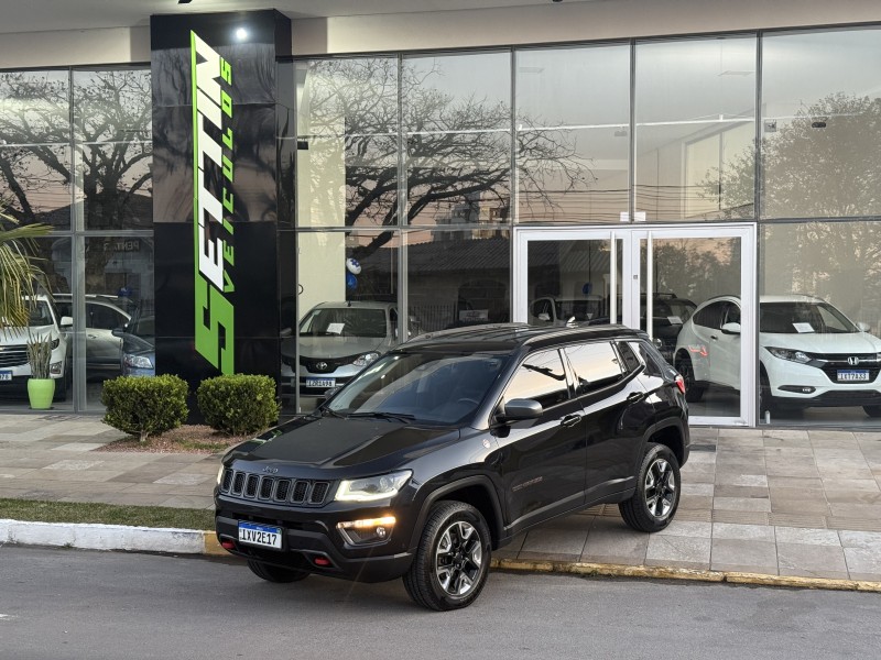 COMPASS 2.0 16V DIESEL TRAILHAWK 4X4 AUTOMÁTICO
