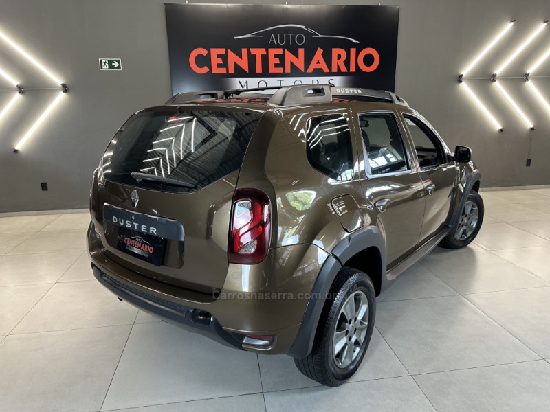 DUSTER 1.6 AUTHENT 16V FLEX 4P AUTOMÁTICO - 2018 - SAPIRANGA