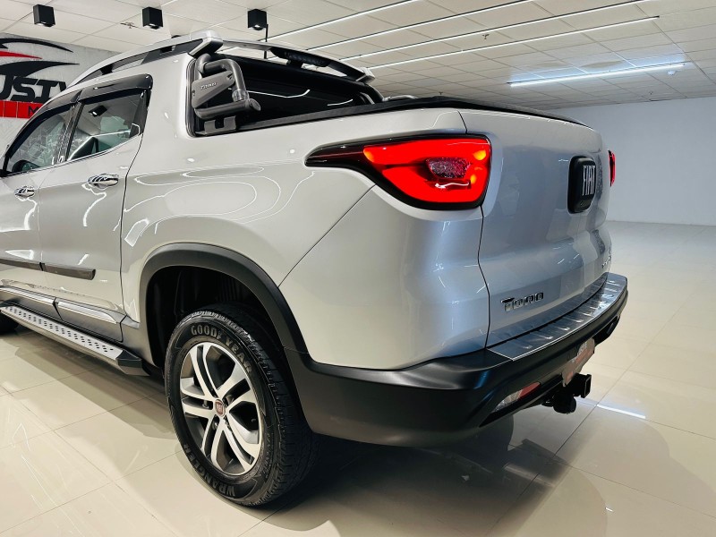 TORO 2.0 16V TURBO DIESEL VOLCANO 4WD AUTOMÁTICO - 2018 - CAXIAS DO SUL