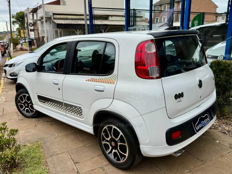 UNO 1.4 EVO SPORTING 8V FLEX 4P MANUAL - 2013 - LAGOA VERMELHA