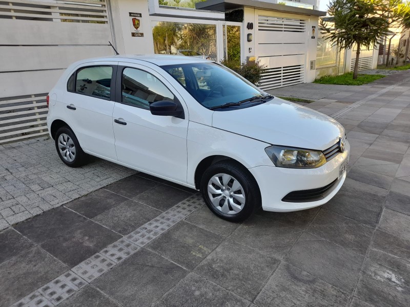 GOL 1.0 8V I-TRED FLEX 4P MANUAL - 2015 - FARROUPILHA