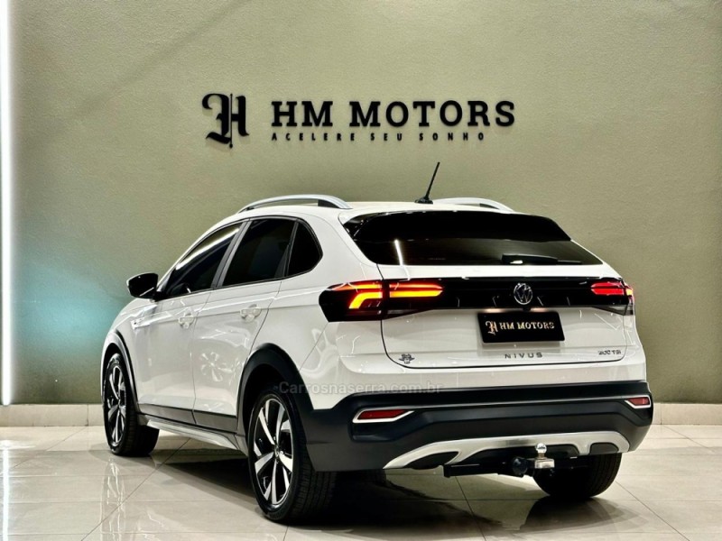 NIVUS 1.0 200 TSI HIGHLINE LAUNCHING EDITION TOTAL FLEX 4P AUTOMÁTICO - 2021 - CAXIAS DO SUL