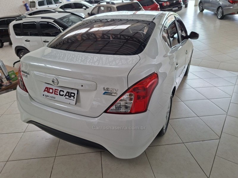 VERSA 1.6 16V FLEX SV 4P XTRONIC - 2018 - FARROUPILHA