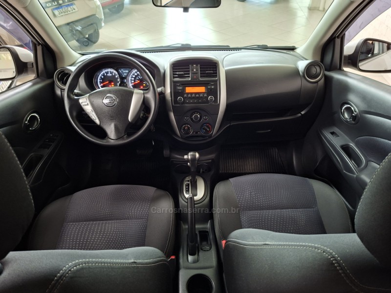 VERSA 1.6 16V FLEX SV 4P XTRONIC - 2018 - FARROUPILHA