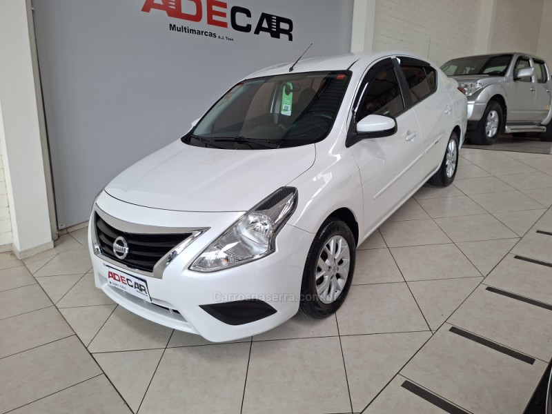 VERSA 1.6 16V FLEX SV 4P XTRONIC - 2018 - FARROUPILHA