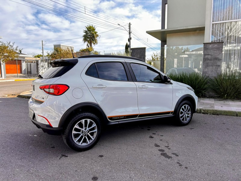 ARGO 1.3 V8 TREKKING FLEX 4P AUTOMÁTICO - 2025 - BENTO GONçALVES