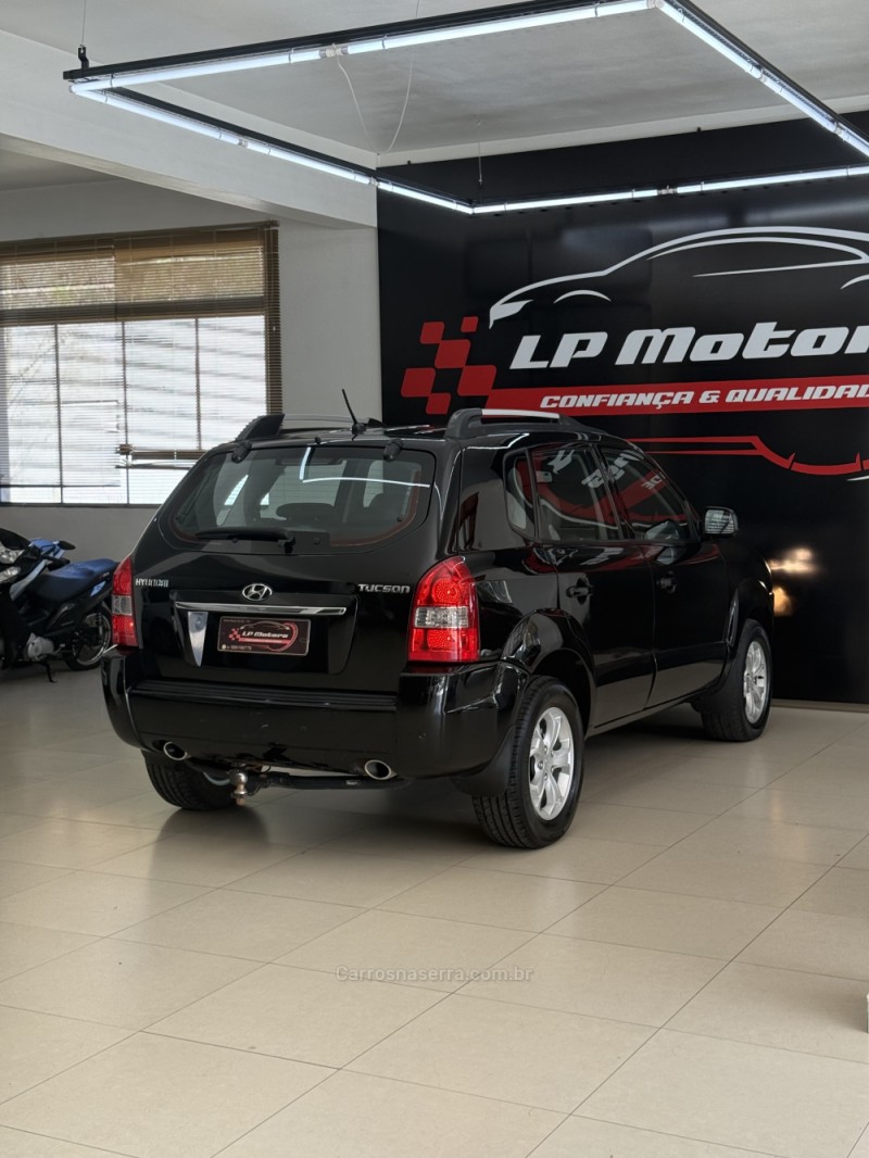 TUCSON 2.7 MPFI GLS 24V 180CV 4WD GASOLINA 4P AUTOMÁTICO - 2009 - FARROUPILHA