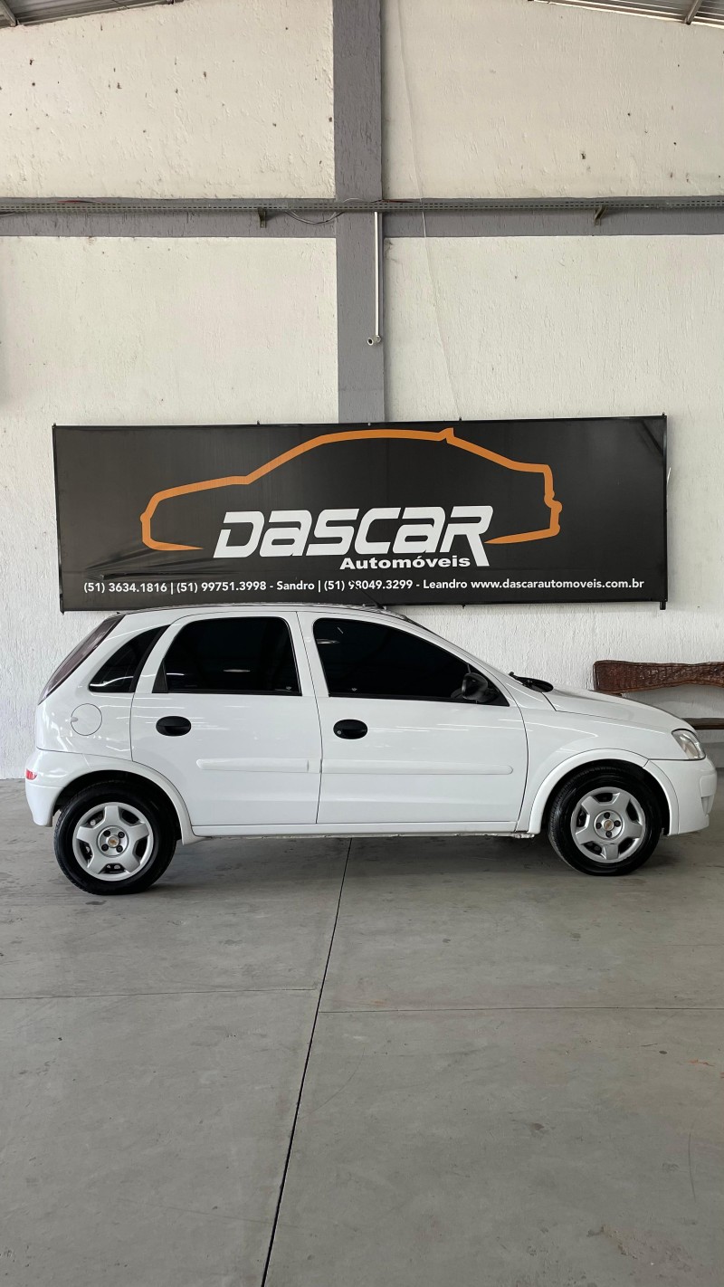CORSA 1.4 MPFI MAXX 8V FLEX 4P MANUAL - 2011 - BOM PRINCíPIO