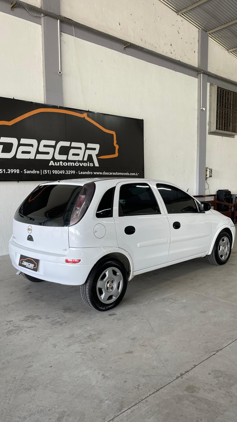 CORSA 1.4 MPFI MAXX 8V FLEX 4P MANUAL - 2011 - BOM PRINCíPIO