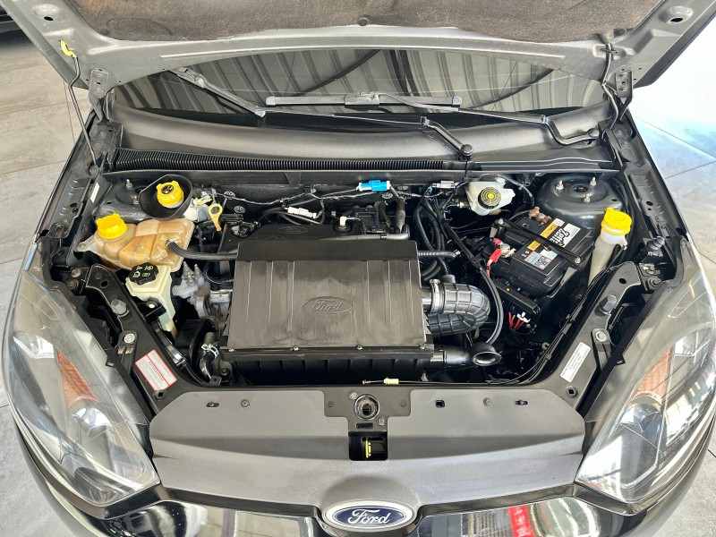 FIESTA 1.0 MPI CLASS HATCH 8V FLEX 4P MANUAL - 2011 - CAXIAS DO SUL