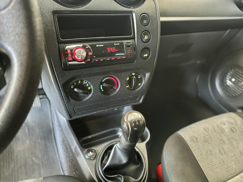 FIESTA 1.0 MPI CLASS HATCH 8V FLEX 4P MANUAL - 2011 - CAXIAS DO SUL
