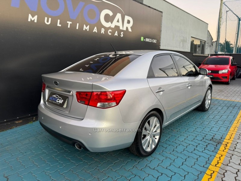 CERATO 1.6 SX3 16V FLEX 4P AUTOMÁTICO - 2011 - ESTâNCIA VELHA