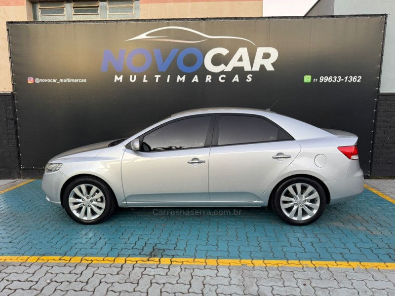CERATO 1.6 SX3 16V FLEX 4P AUTOMÁTICO - 2011 - ESTâNCIA VELHA