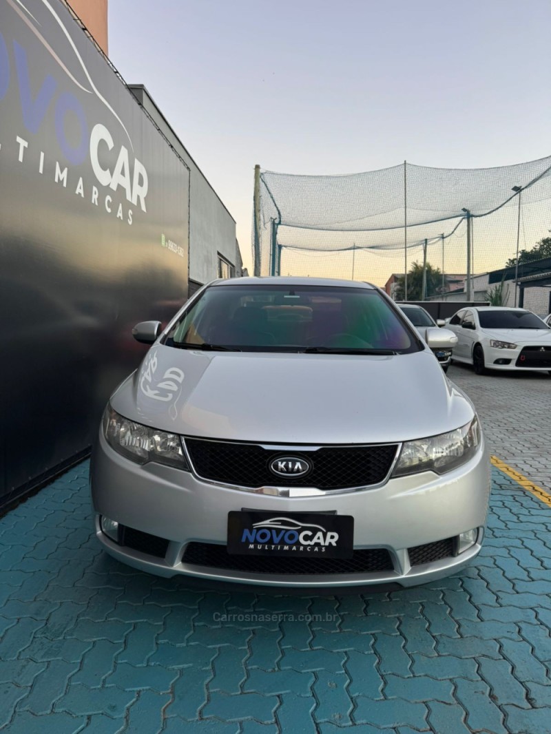 CERATO 1.6 SX3 16V FLEX 4P AUTOMÁTICO - 2011 - ESTâNCIA VELHA