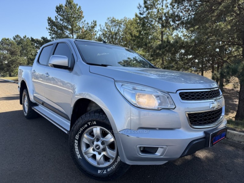 S10 2.8 LT 4X4 CD 16V TURBO DIESEL 4P MANUAL - 2013 - VACARIA